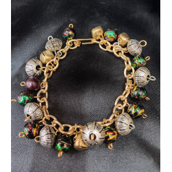 Colored Beads Dangles on Gold Wire Braclet B