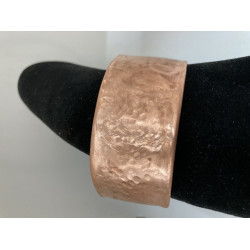 Large Textured Heavy Cuff